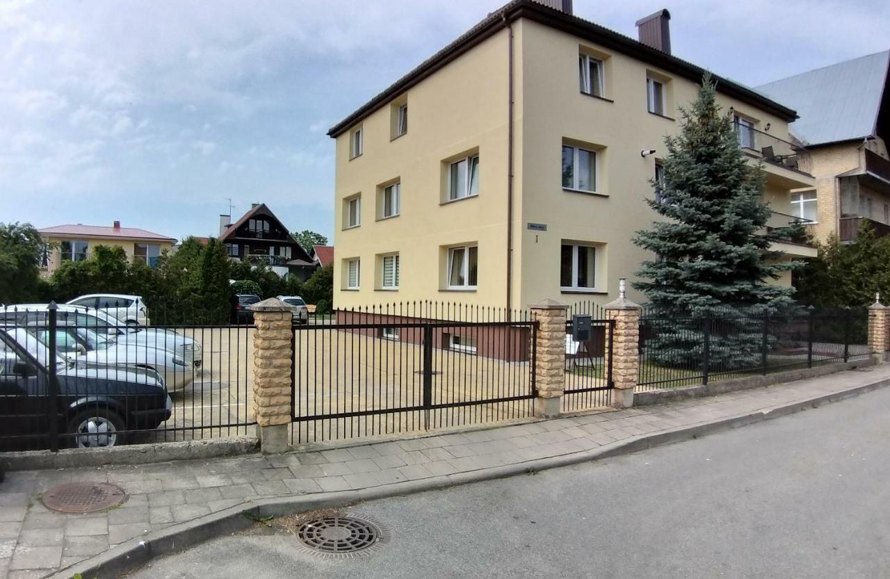 Hotel Poilsis Palangoje Pas Daiva Palanga Exteriér fotografie